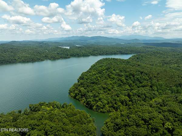 2.72 Acres of Residential Land for Sale in Vonore, Tennessee
