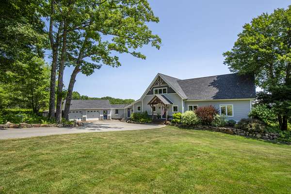 5.12 Acres of Land with Home for Sale in Rockland, Maine