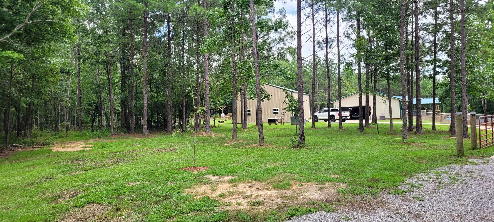 36 Acres of Land with Home for Sale in Stewart, Tennessee