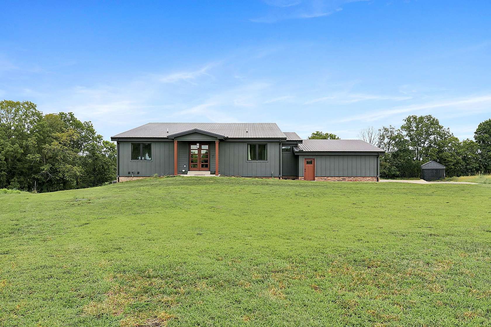 4 Acres of Land with Home for Sale in Gallatin, Tennessee