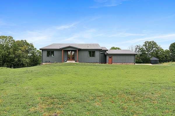 4 Acres of Land with Home for Sale in Gallatin, Tennessee