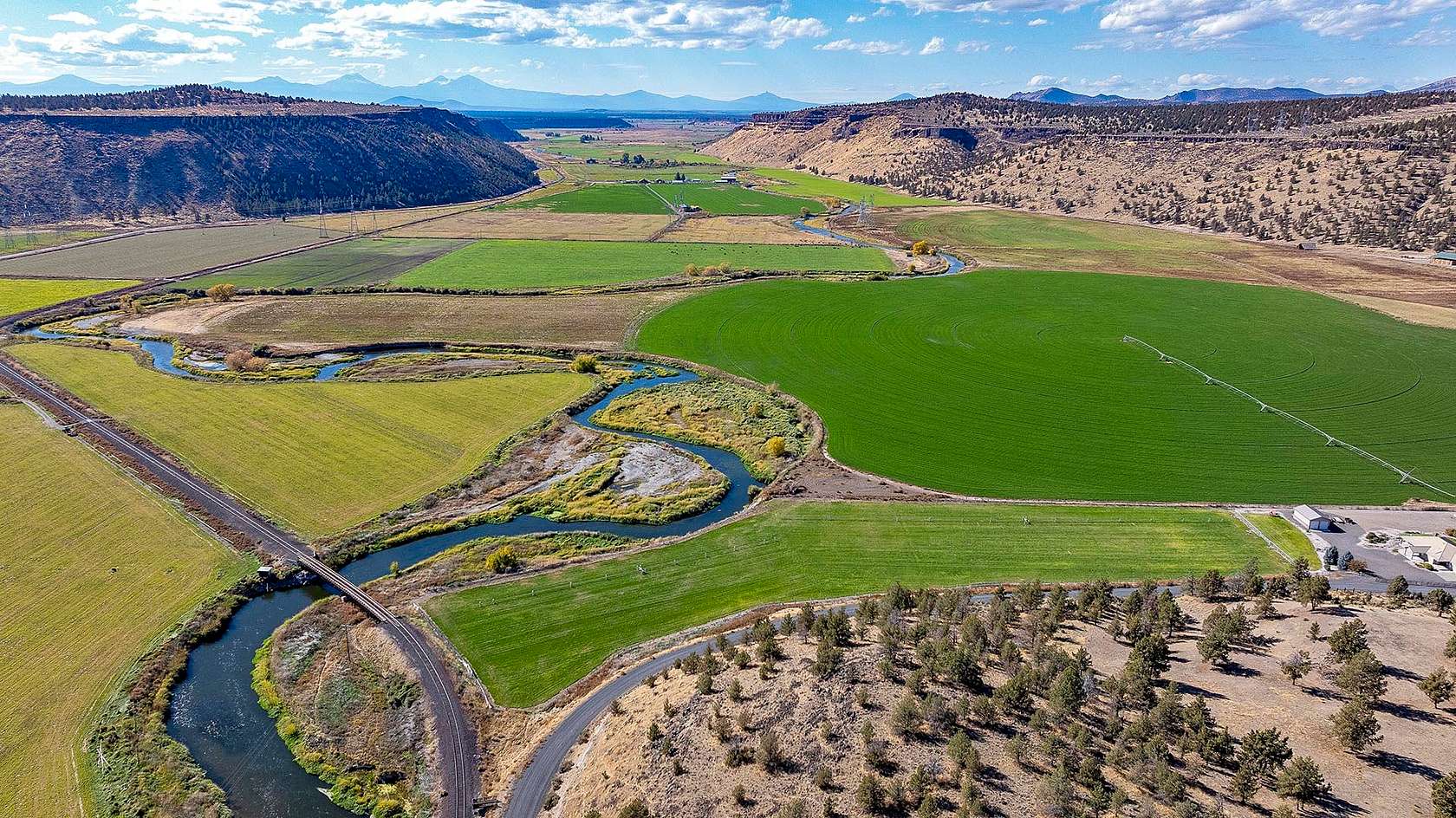 823 Acres of Land for Sale in Prineville, Oregon