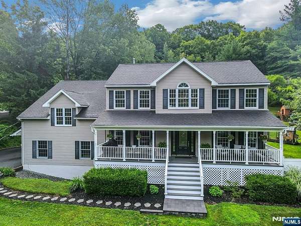 1.77 Acres of Land with Home for Sale in Ringwood, New Jersey