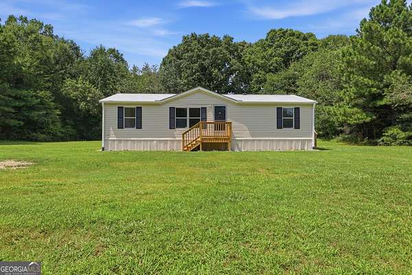 2 Acres of Land with Home for Sale in Mount Airy, Georgia