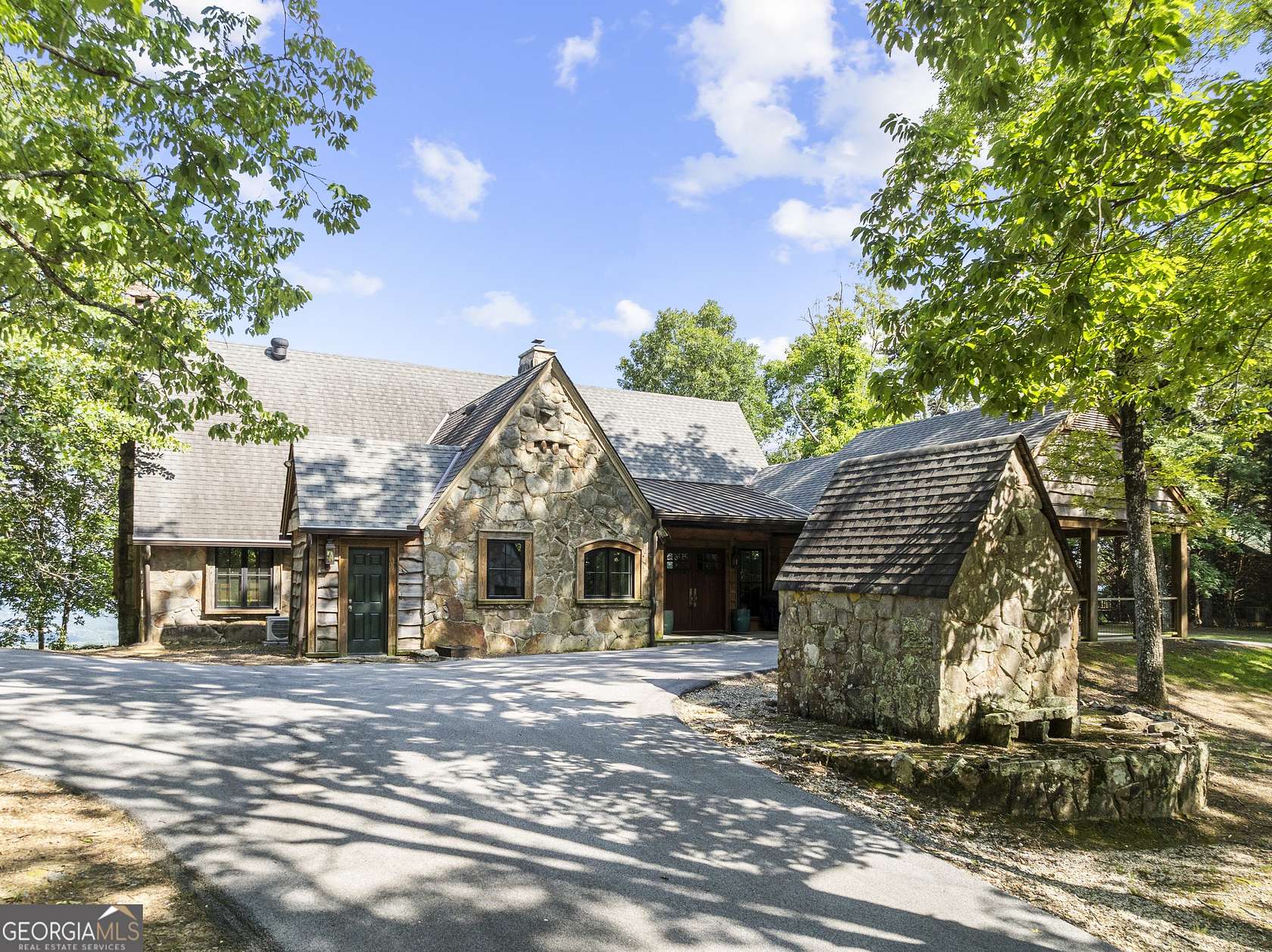 1.5 Acres of Land with Home for Sale in Menlo, Georgia