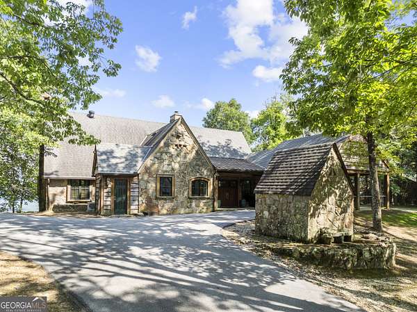 1.5 Acres of Land with Home for Sale in Menlo, Georgia
