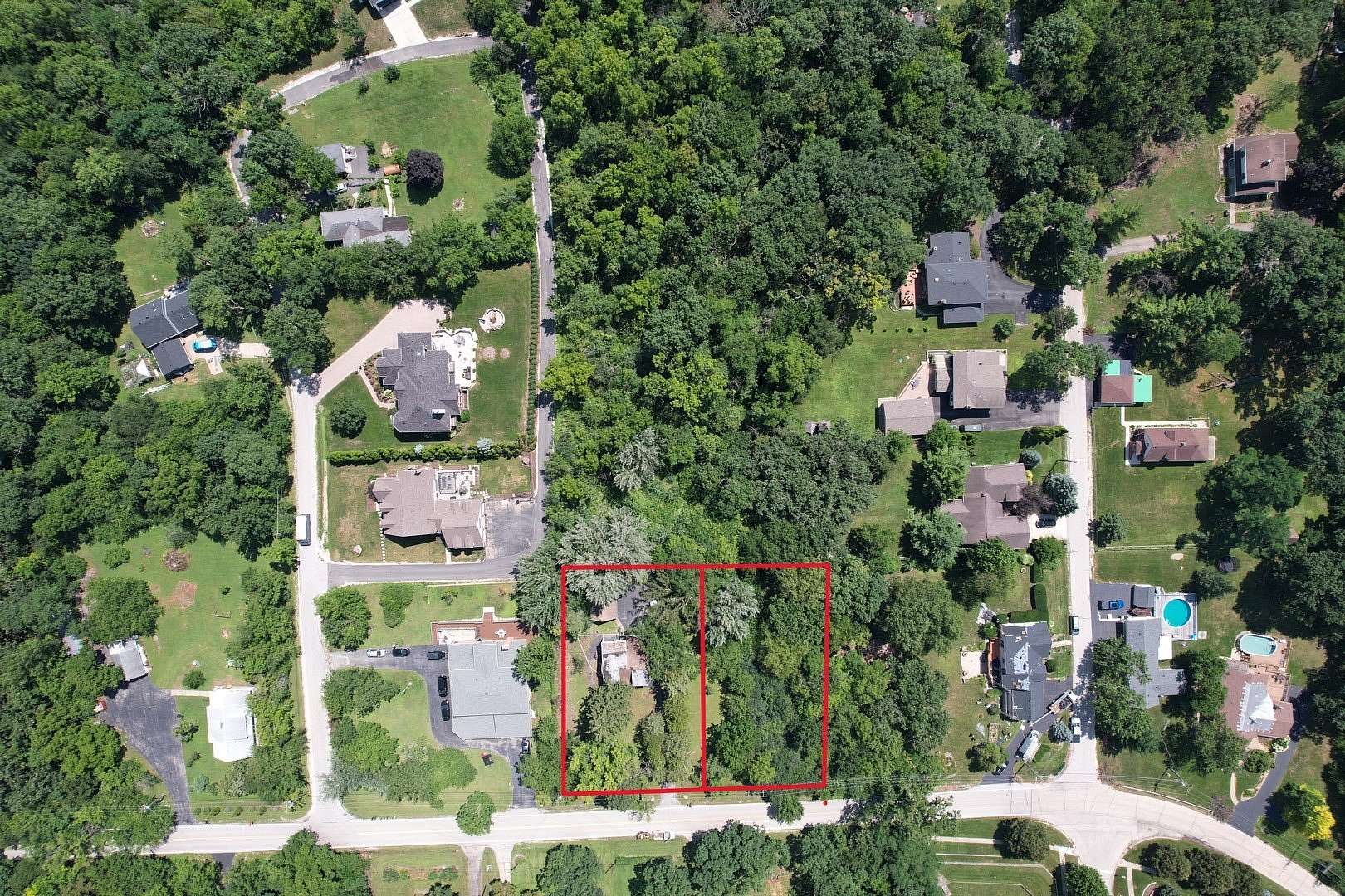 0.6 Acres of Residential Land for Sale in Lemont, Illinois