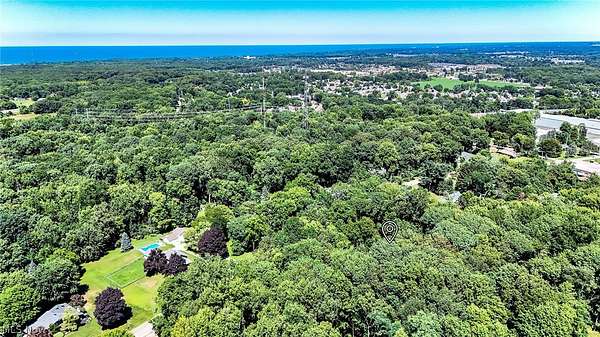 1.25 Acres of Residential Land for Sale in Amherst, Ohio