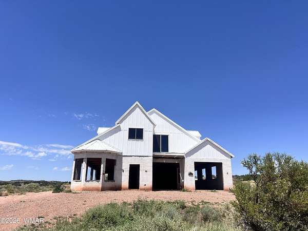24.6 Acres of Land with Home for Sale in Snowflake, Arizona