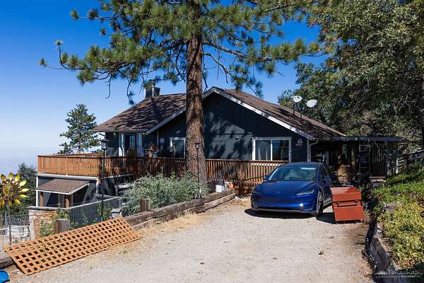2.1 Acres of Land with Home for Sale in Tehachapi, California