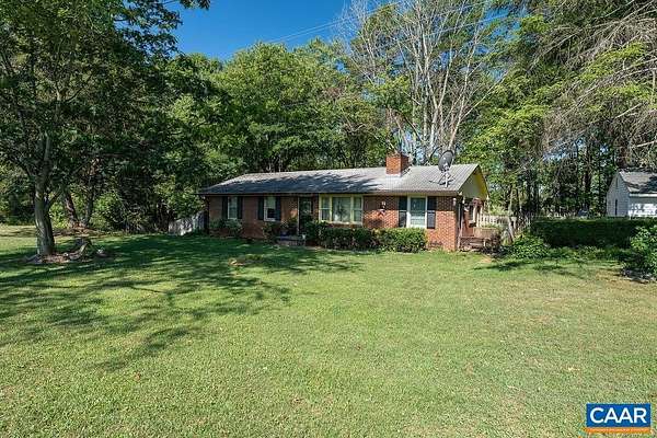 2 Acres of Land with Home for Sale in Scottsville, Virginia