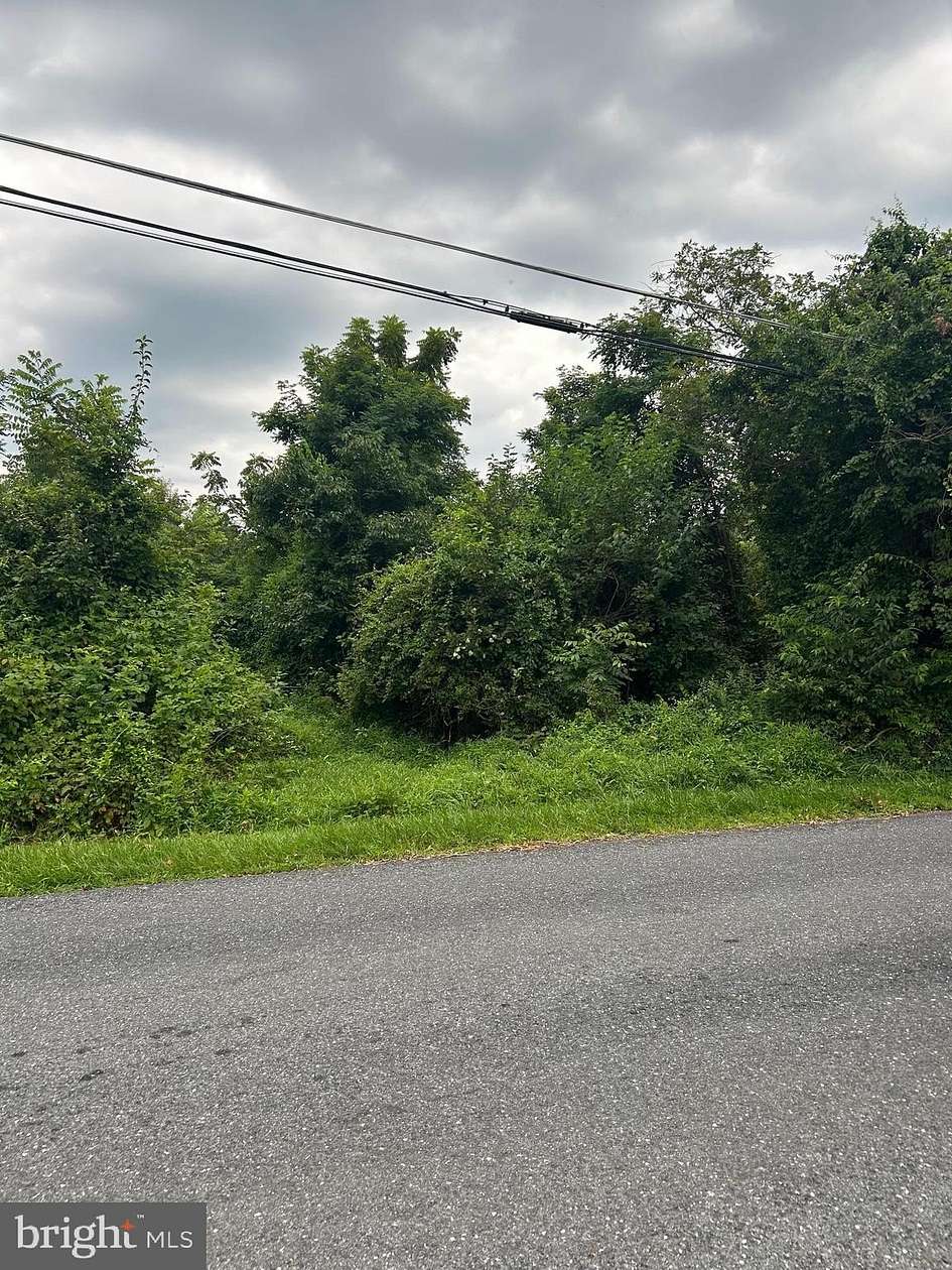 10 Acres of Residential Land for Sale in Brookeville, Maryland