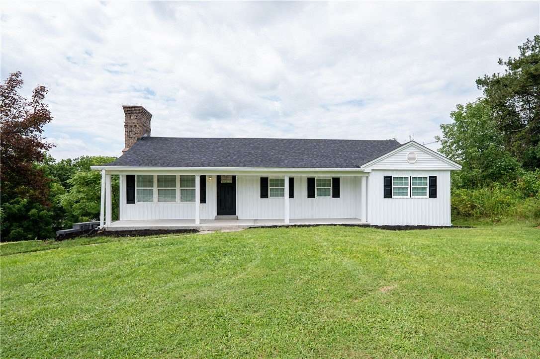1.5 Acres of Land with Home for Sale in New Alexandria, Pennsylvania