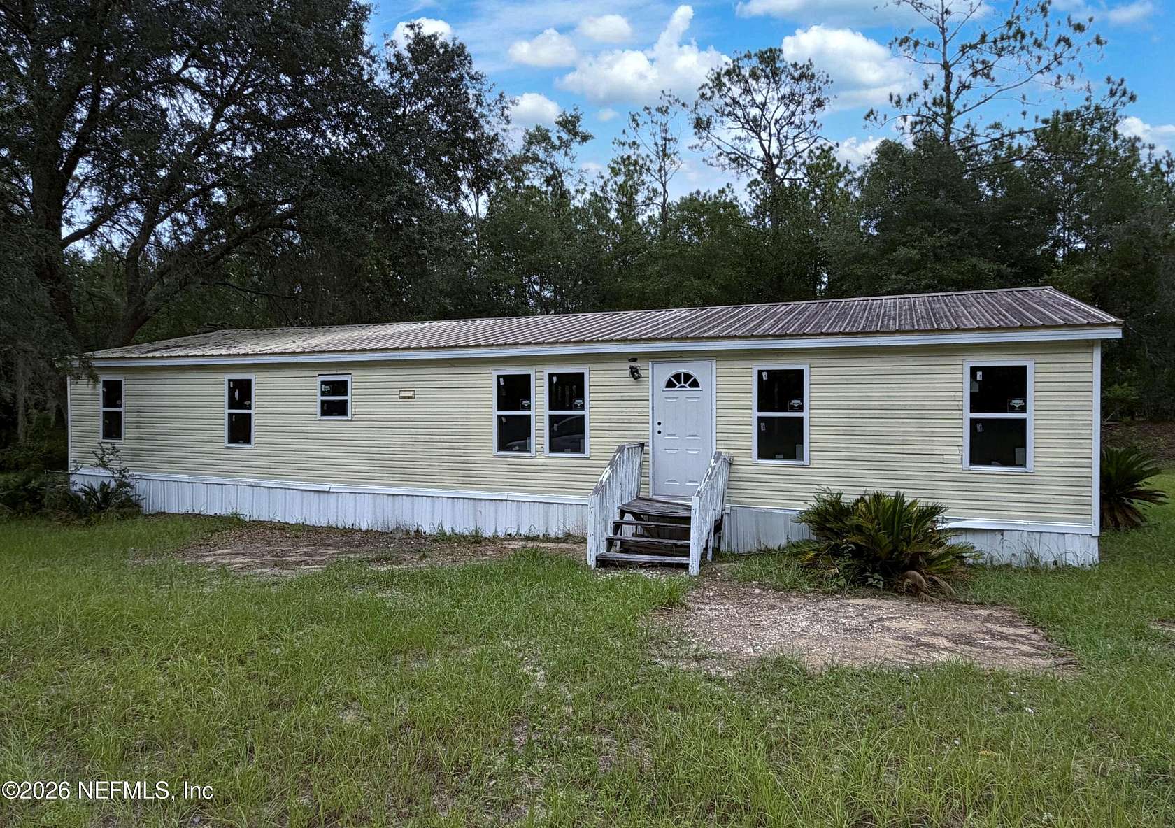 2 Acres of Land with Home for Sale in Hawthorne, Florida