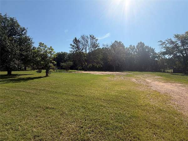 1.5 Acres of Residential Land for Sale in Avery, Texas