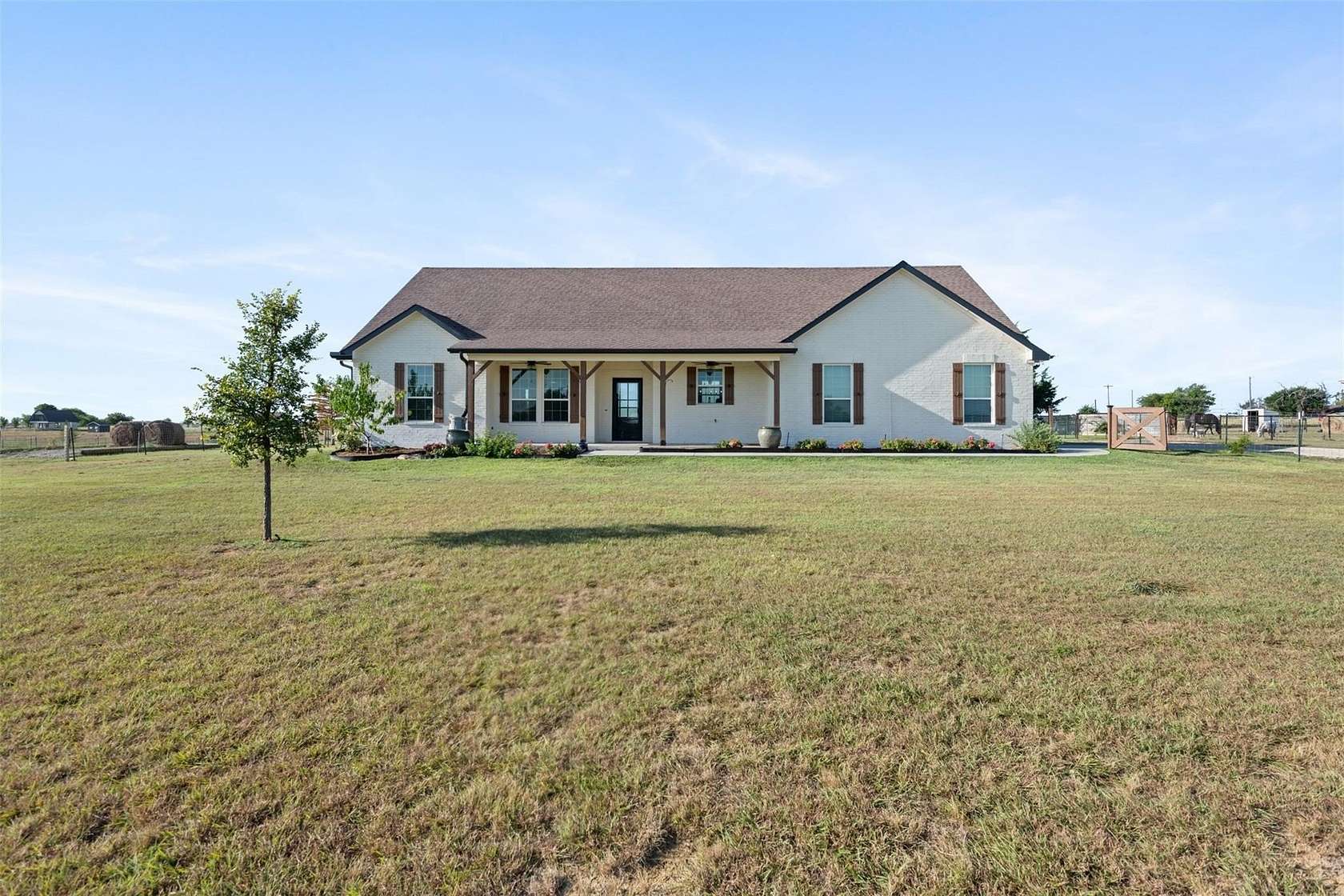 2.68 Acres of Land with Home for Lease in Sanger, Texas