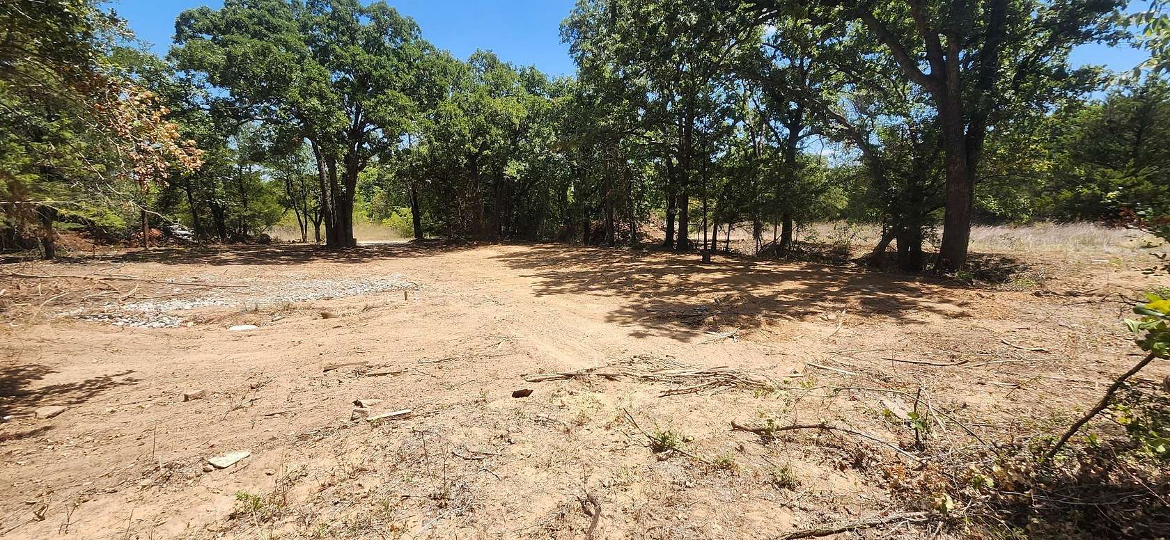 0.33 Acres of Land for Sale in Bowie, Texas
