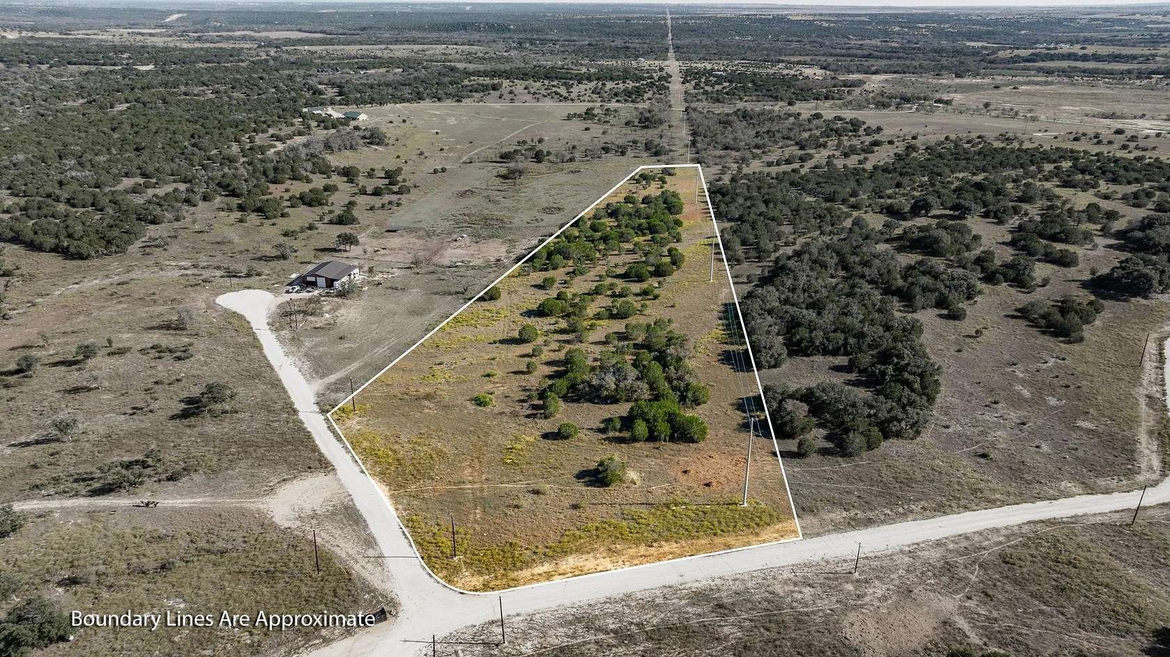 10 Acres of Land for Sale in Gustine, Texas