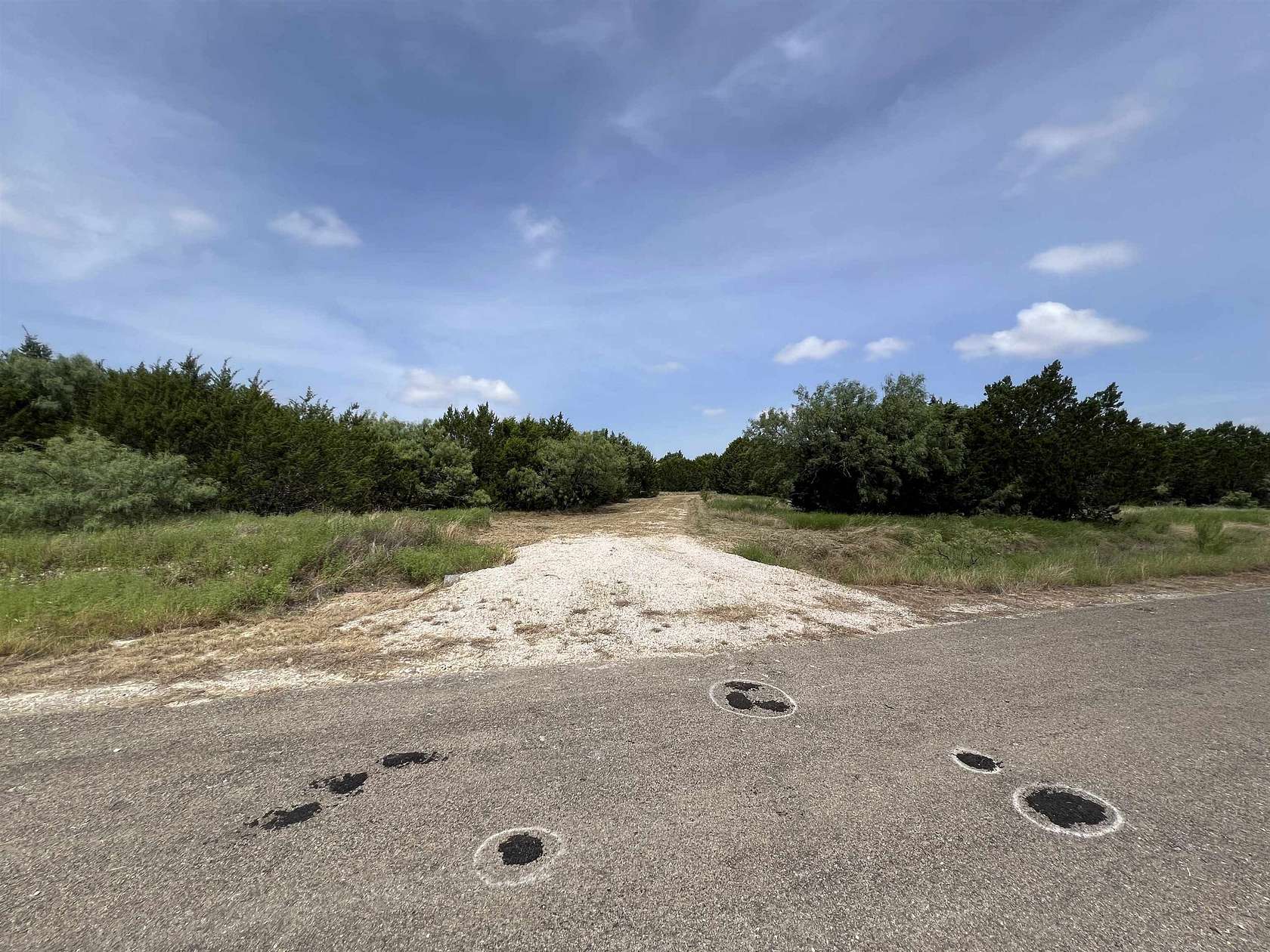 10.7 Acres of Land for Sale in Lampasas, Texas