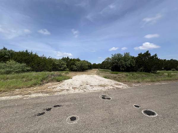 10.7 Acres of Land for Sale in Lampasas, Texas