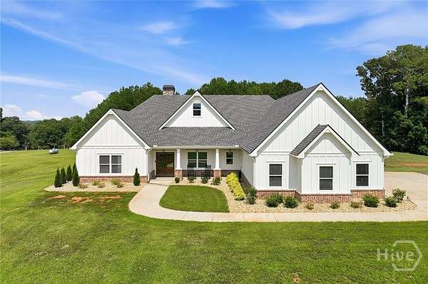 8 Acres of Land with Home for Sale in Madison, Georgia