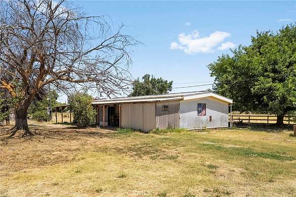 10 Acres of Land with Home for Sale in Gerber, California