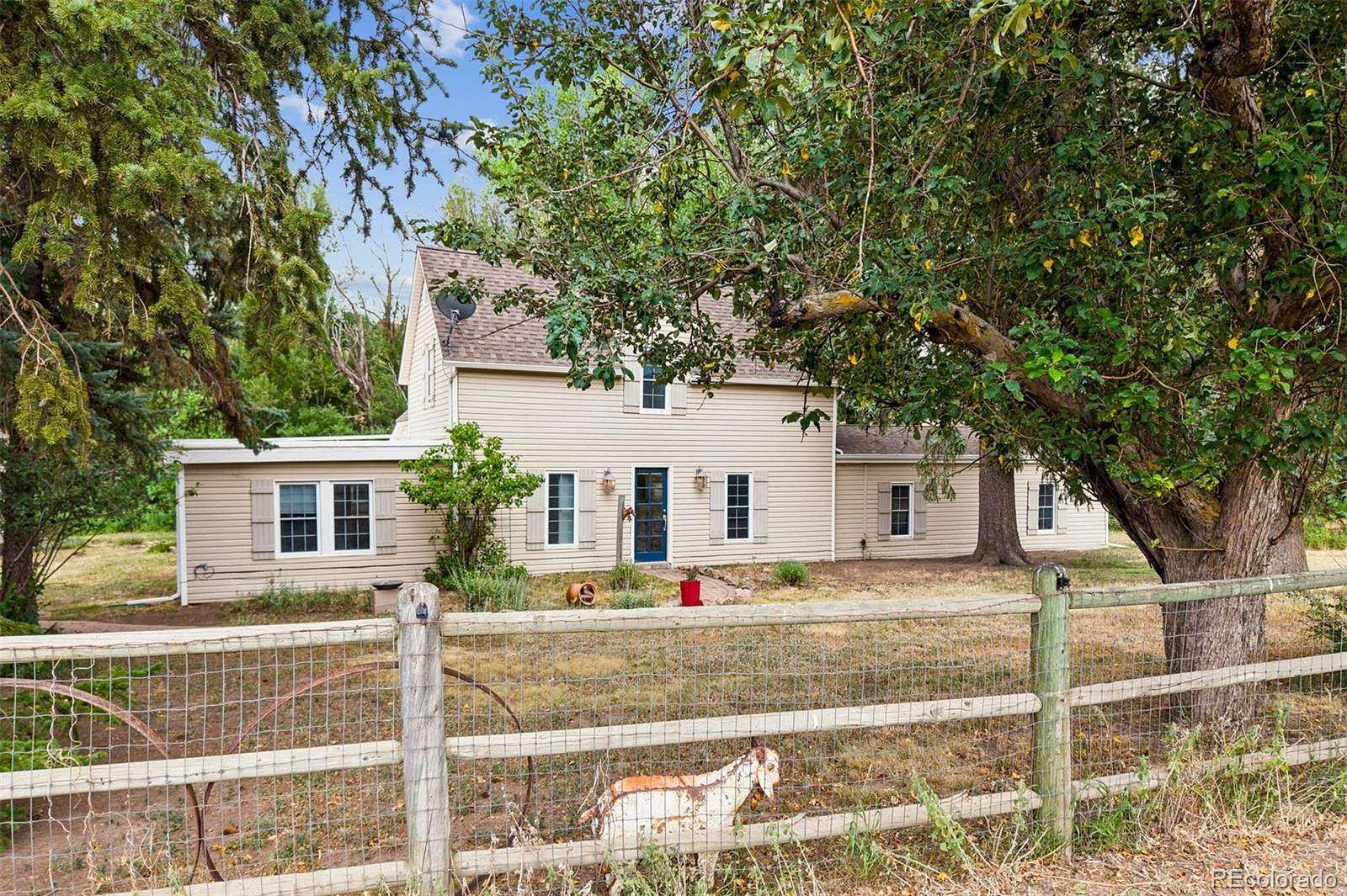 6.75 Acres of Land with Home for Sale in Sedalia, Colorado