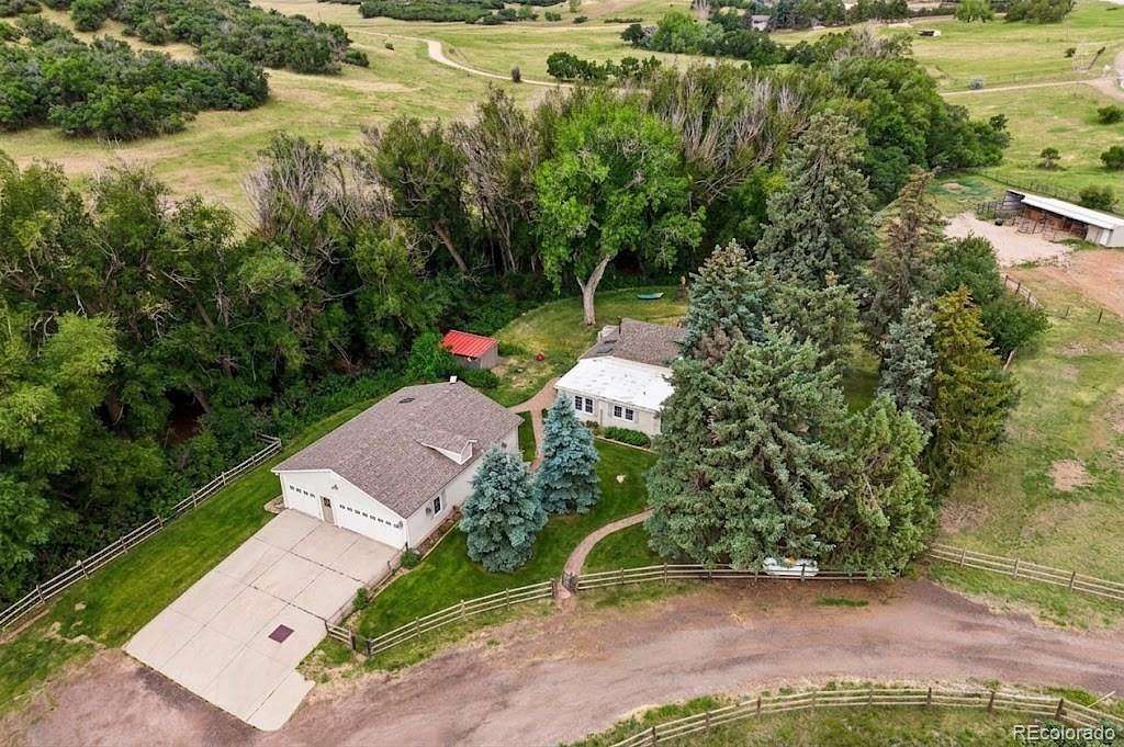 6.75 Acres of Land with Home for Sale in Sedalia, Colorado