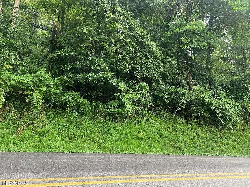 1.7 Acres of Residential Land for Sale in Cadiz, Ohio
