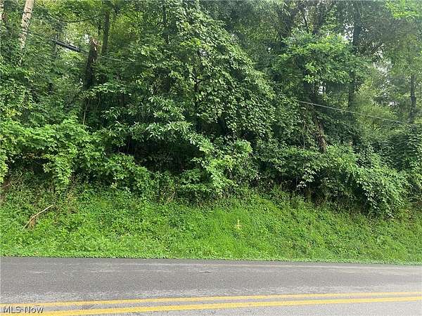 1.7 Acres of Residential Land for Sale in Cadiz, Ohio