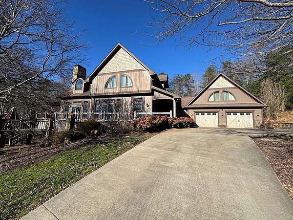 9.62 Acres of Land with Home for Sale in Murphy, North Carolina