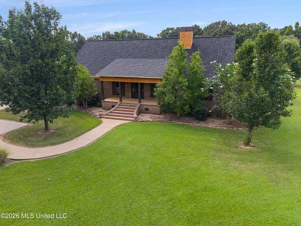6.57 Acres of Land with Home for Sale in Summit, Mississippi