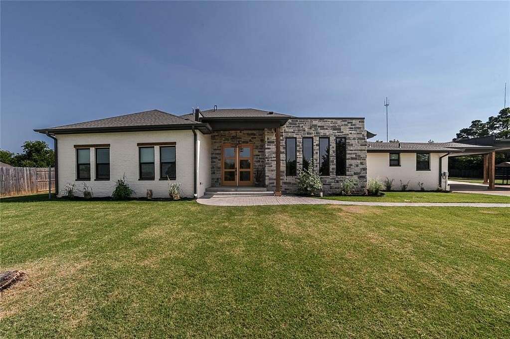 1.5 Acres of Land with Home for Sale in Oklahoma City, Oklahoma