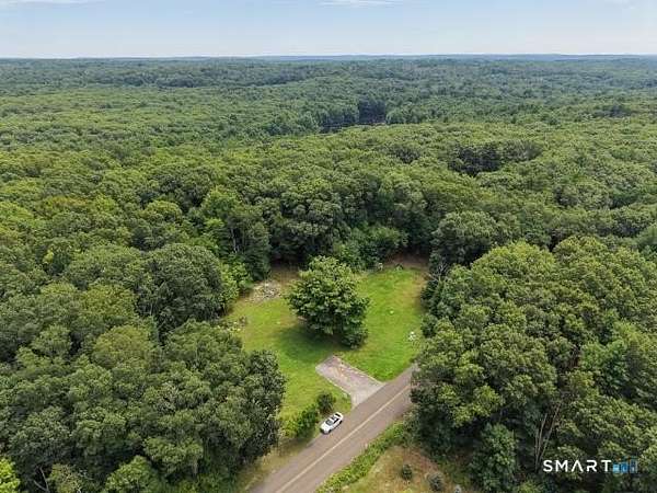 4.4 Acres of Land for Sale in Thompson, Connecticut