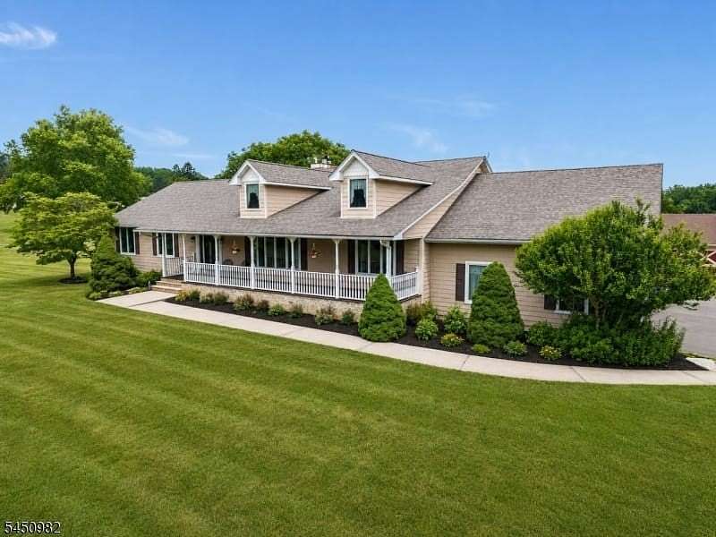 2.65 Acres of Land with Home for Sale in Tewksbury Township, New Jersey