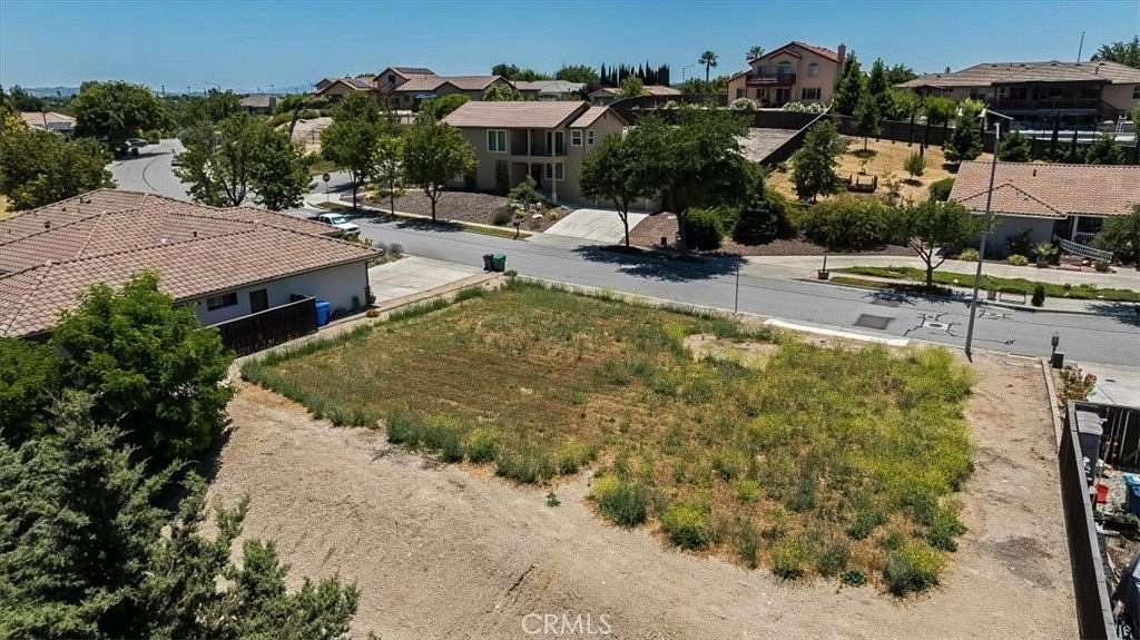 0.23 Acres of Residential Land for Sale in Paso Robles, California