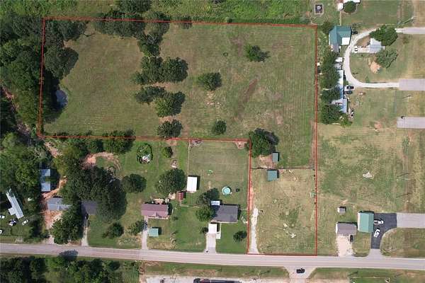 5 Acres of Residential Land for Sale in Prague, Oklahoma