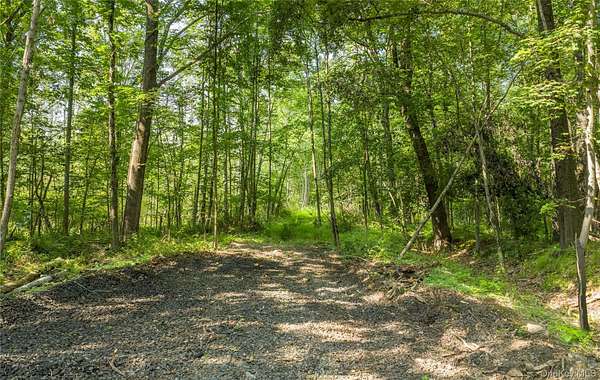 13 Acres of Land for Sale in Highland, New York