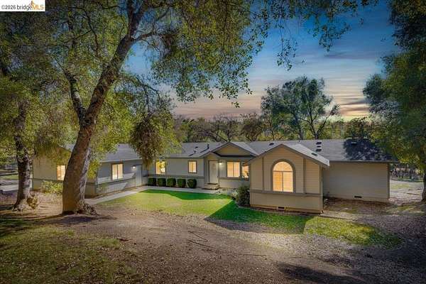 4 Acres of Land with Home for Sale in Sonora, California