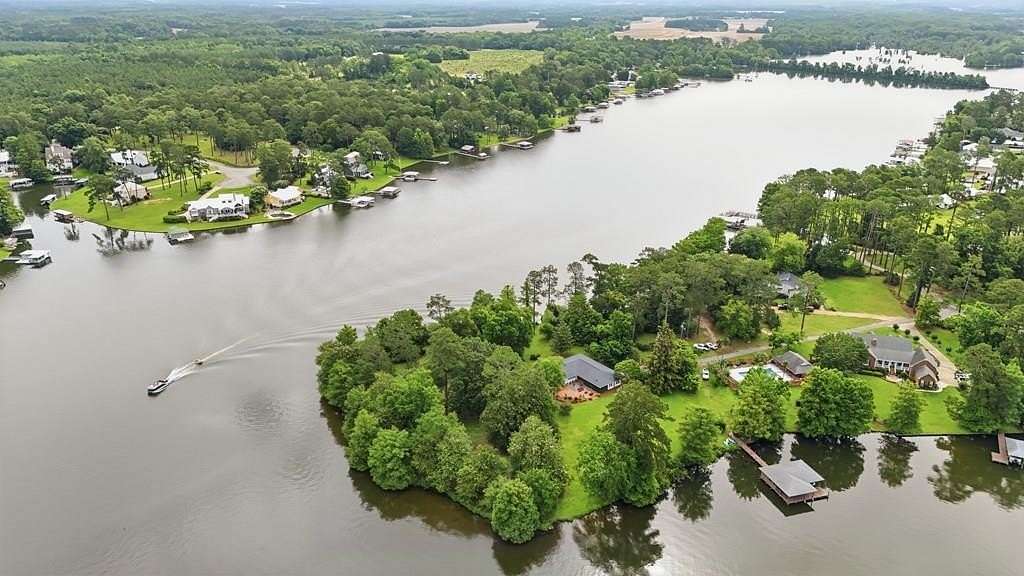 2 Acres of Land with Home for Sale in Warwick, Georgia