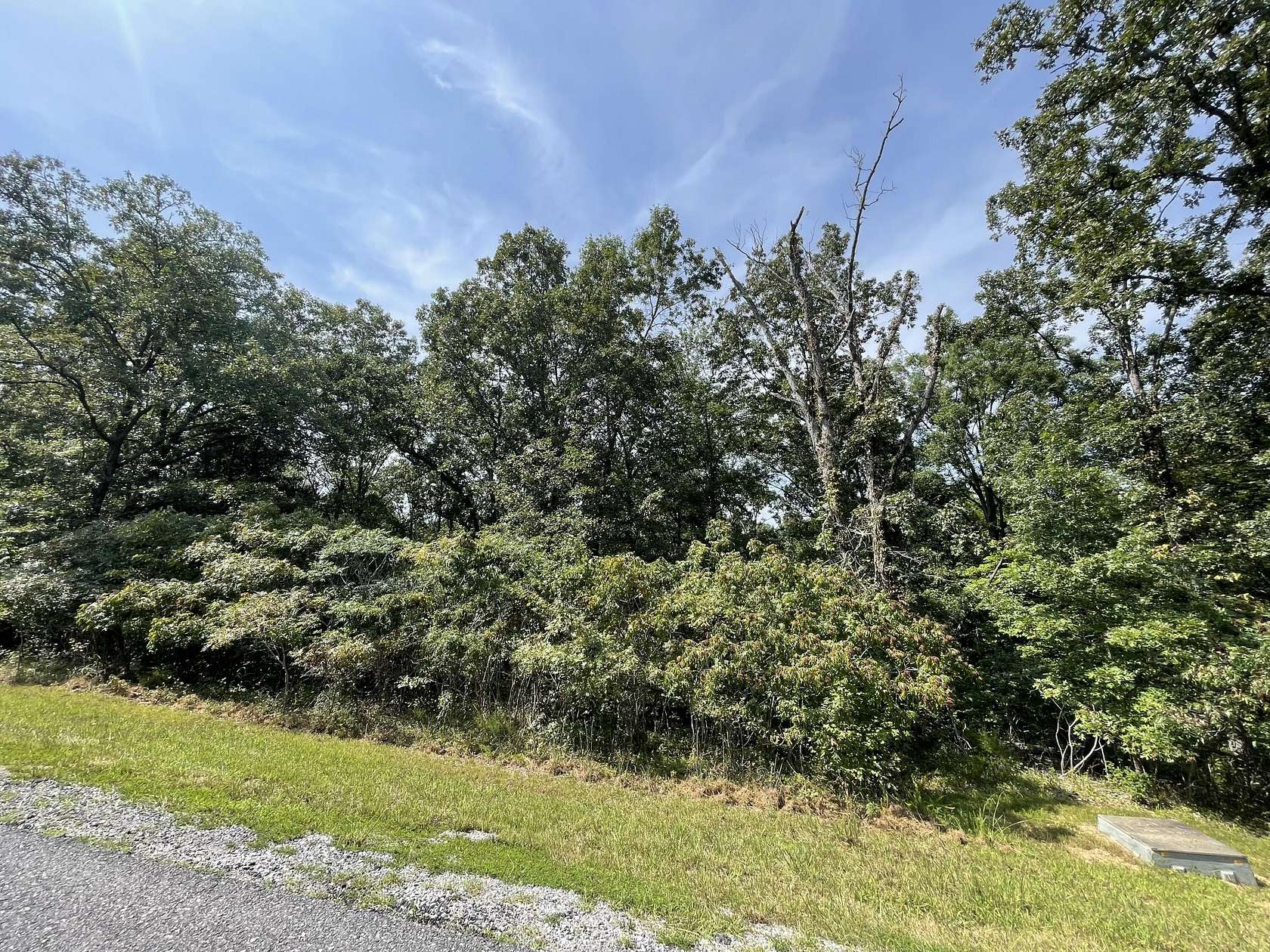 2 Acres of Residential Land for Sale in Murray, Kentucky