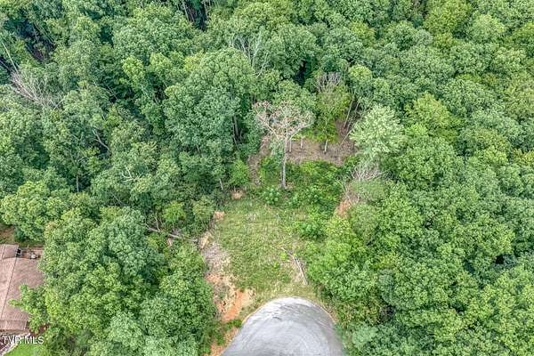 1.33 Acres of Residential Land for Sale in Unicoi, Tennessee