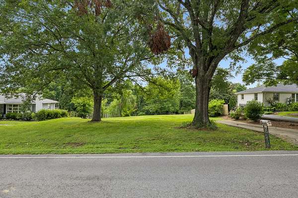 0.47 Acres of Residential Land for Sale in Nashville, Tennessee