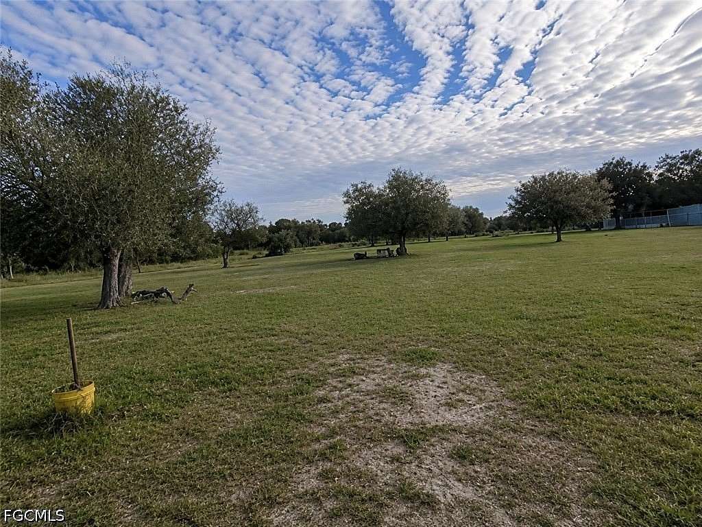 1.1 Acres of Residential Land for Sale in Clewiston, Florida
