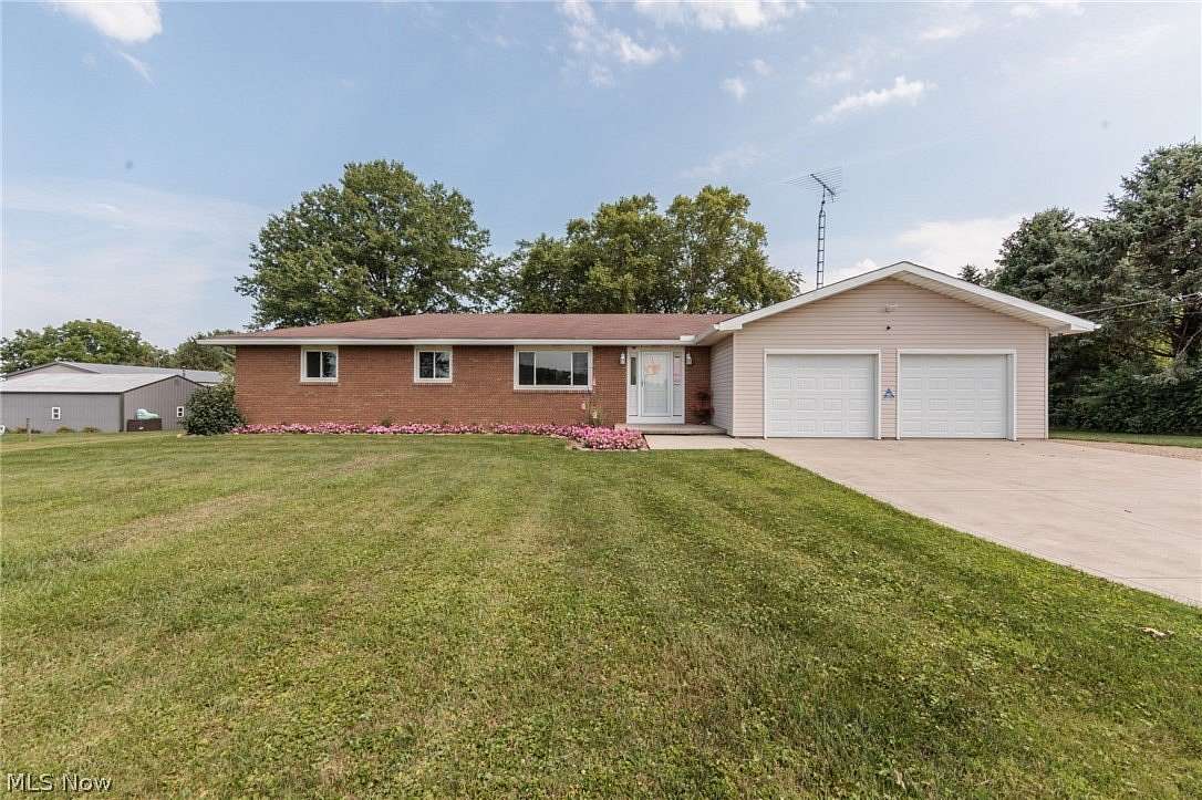 2.16 Acres of Land with Home for Sale in Crestline, Ohio