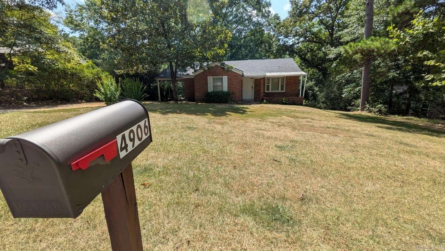 2.64 Acres of Land with Home for Sale in Little Rock, Arkansas