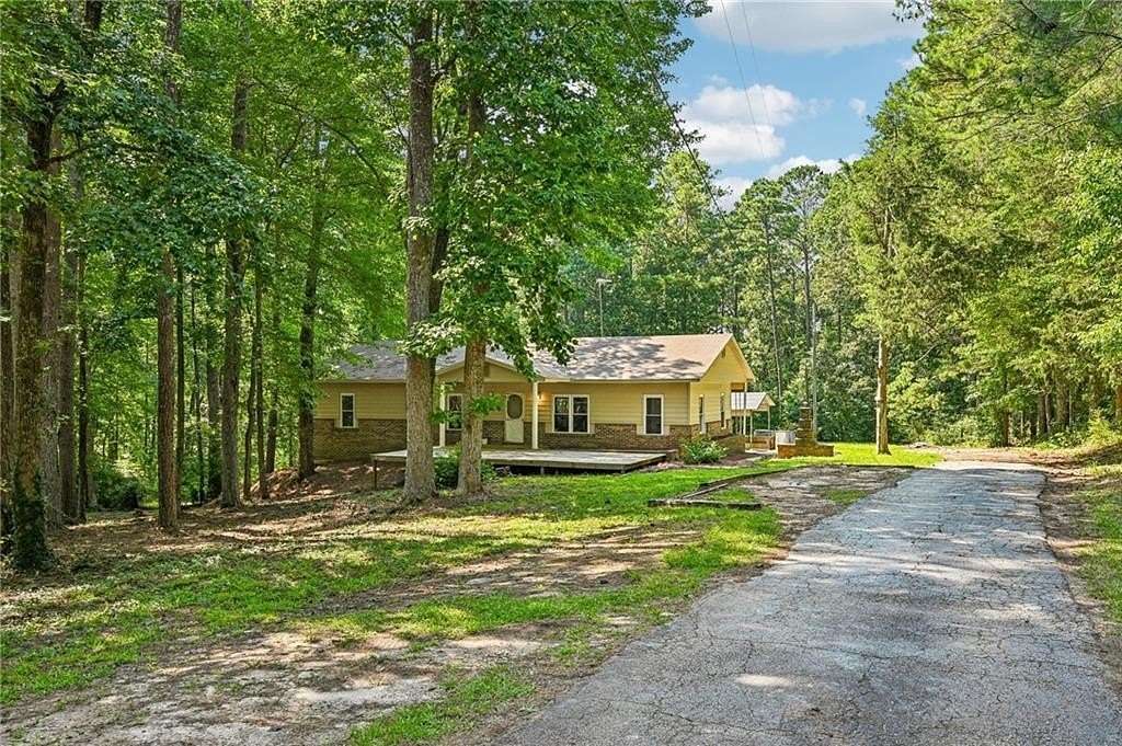 4 Acres of Land with Home for Sale in Villa Rica, Georgia