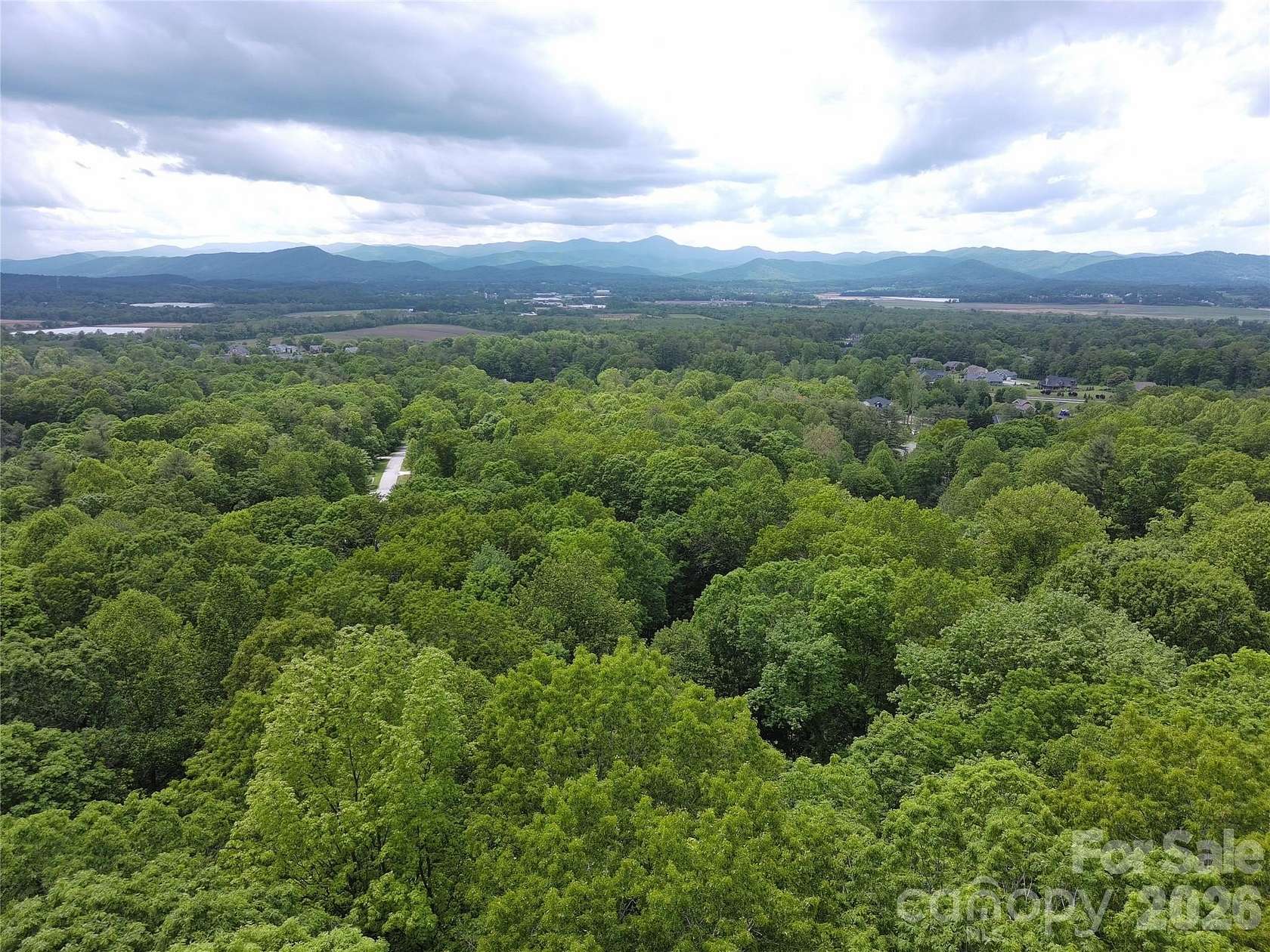 1.57 Acres of Residential Land for Sale in Hendersonville, North Carolina