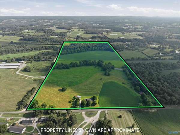 79.5 Acres of Land with Home for Sale in Boaz, Alabama