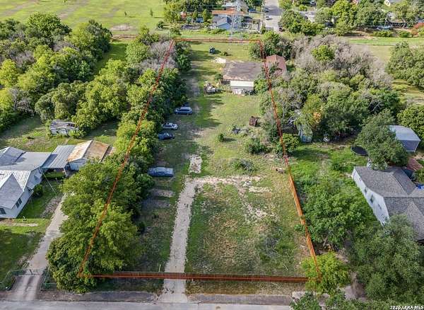 1 Acre of Residential Land for Sale in San Antonio, Texas